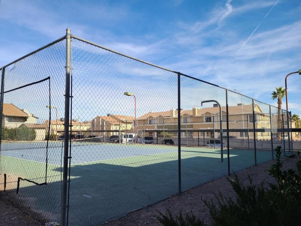 2Bed 1 Bath Condo Near Nellis Afb & The Strip Las Vegas Exterior foto
