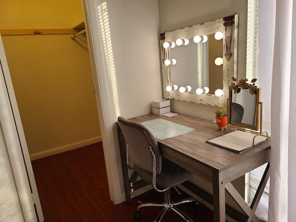 2Bed 1 Bath Condo Near Nellis Afb & The Strip Las Vegas Exterior foto